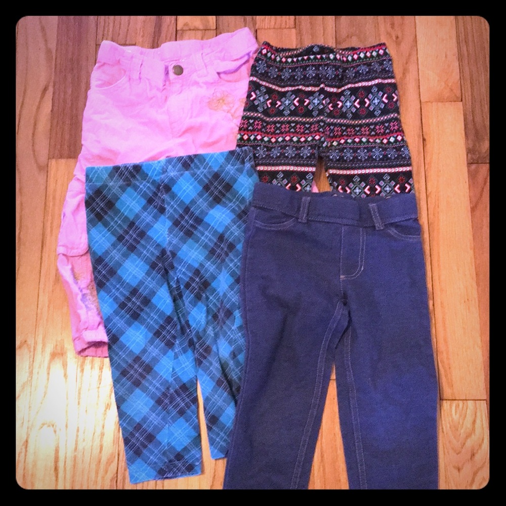 ⚡️Flash sale⚡️Bundle of pants 3T